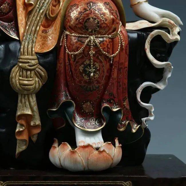 艺术收藏｜感受德化陶瓷中传承的佛道儒文化