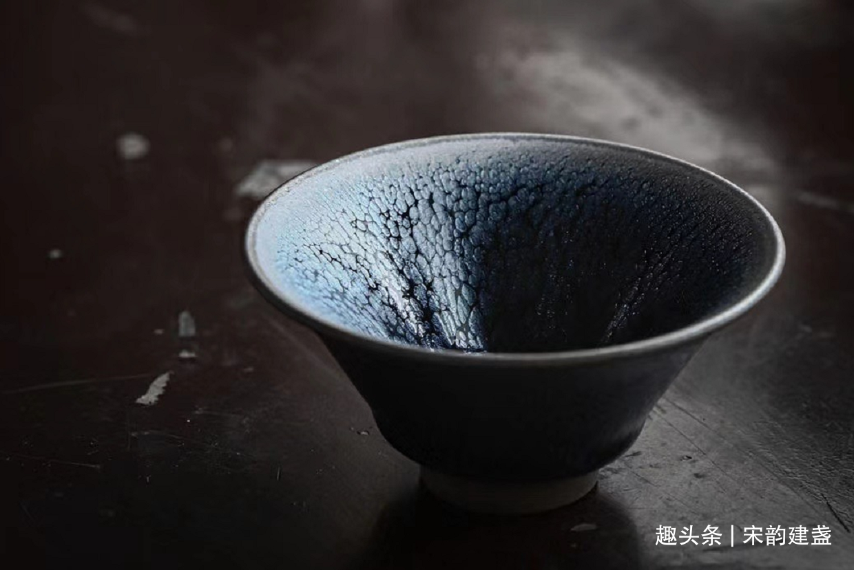 建盏为何是茶文化不可或缺的存在？茶有道，器亦有道！
