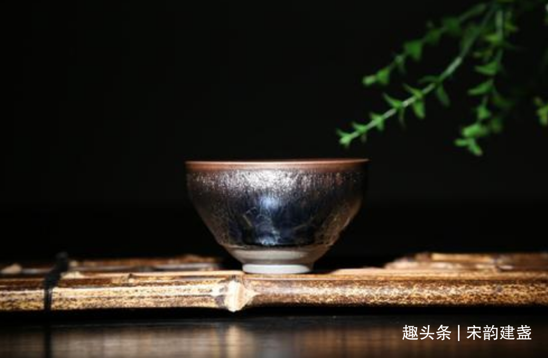 建盏喝茶，如何体会茶文化的审美境界？怎么领悟茶道之味？